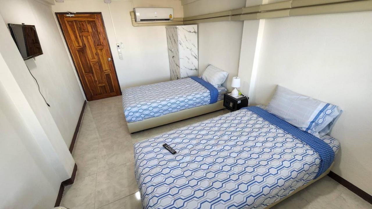 Apartment A4 Dindaeng Бангкок Экстерьер фото